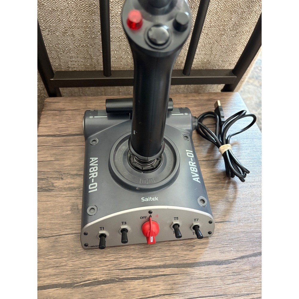 Saitek Aviator AV8R-01 Flight Stick Joystick PC Xbox 360 Grey Black PS33 USB